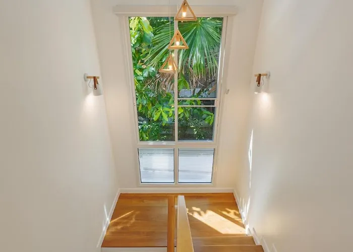 Villa 曼谷市中心四卧室泳池别墅 Bangkok